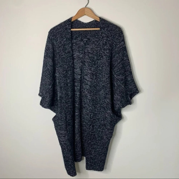 Aritzia Babaton Javier Cardigan Sweater Cocoon Open Front Mohair Wool Black XXS - Picture 12 of 14